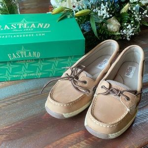 Eastland Sunrise Boat Shoes, Womens Size 10W -- Cleaned & Sanitized